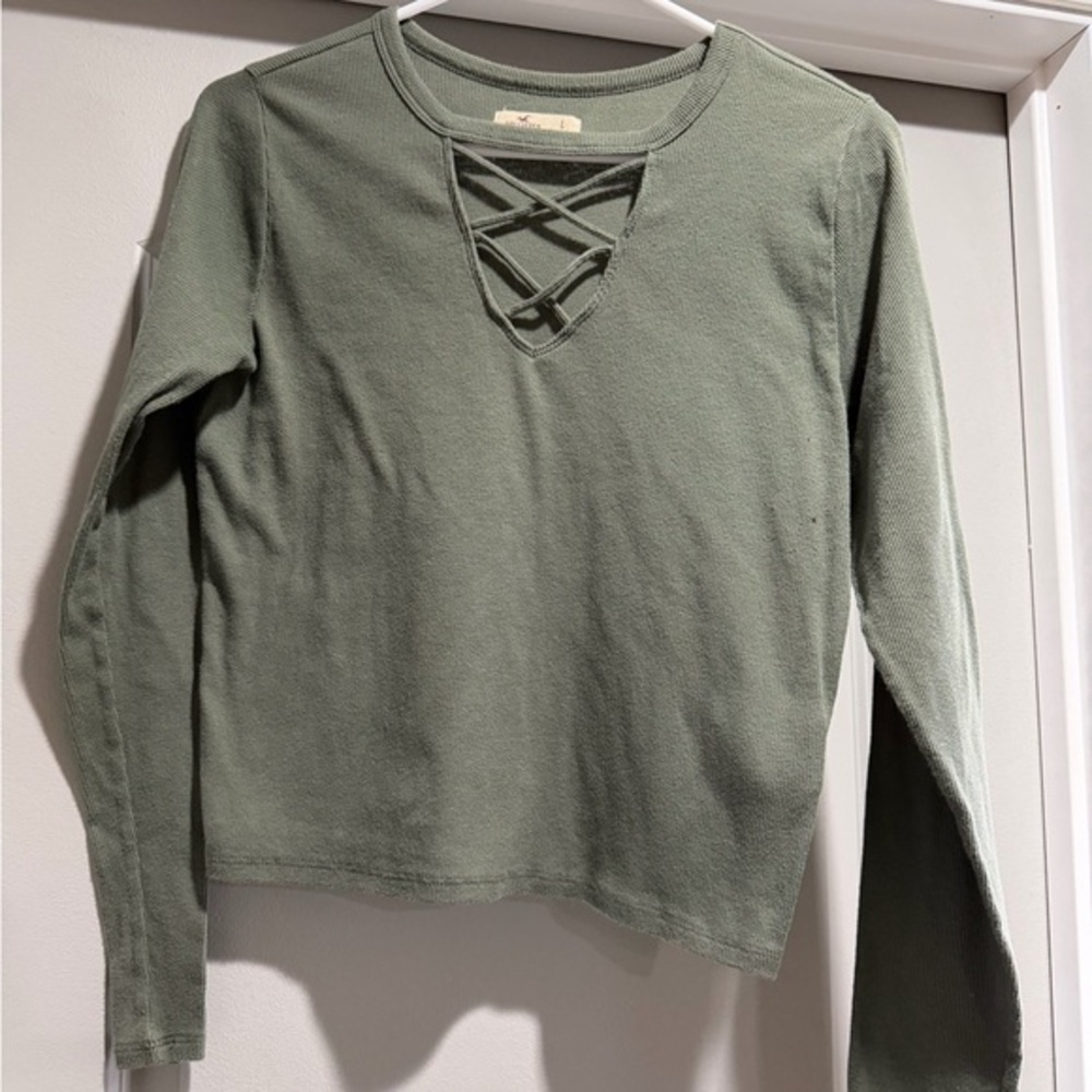 Holster a women’s cropped Long Sleeve T shirt